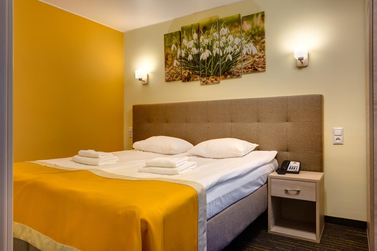 Liivarand Hotel Narva-Jõesuu Esterno foto